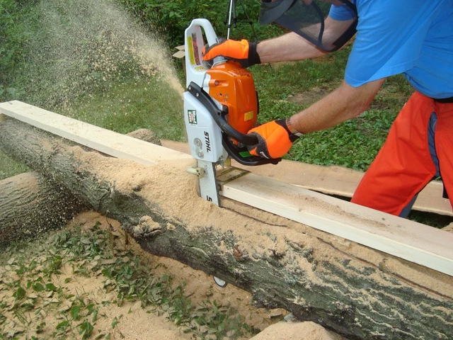 Saw shop cut lumber