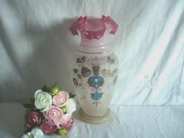 Ancien vase verre semi opaque émaillé collerette fleurs dorure art nouveau 29cm
