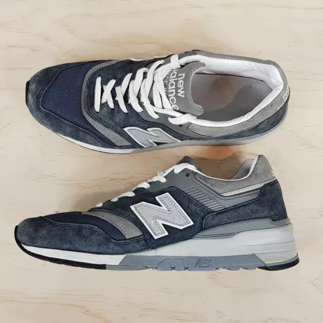 NEW BALANCE Hombres EUR 43 o EE. UU. 9.5 / Reino Unido 9.997 Zapatillas - Hechas en EE. UU. 2