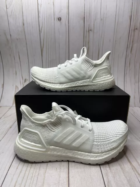 ADIDAS ULTRABOOST 19 Womens Size 7 Cloud Triple White G54015