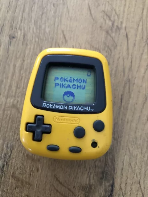 Nintendo Pokemon Pikachu Pocket Game Virtual Pet 1998 Pedometer