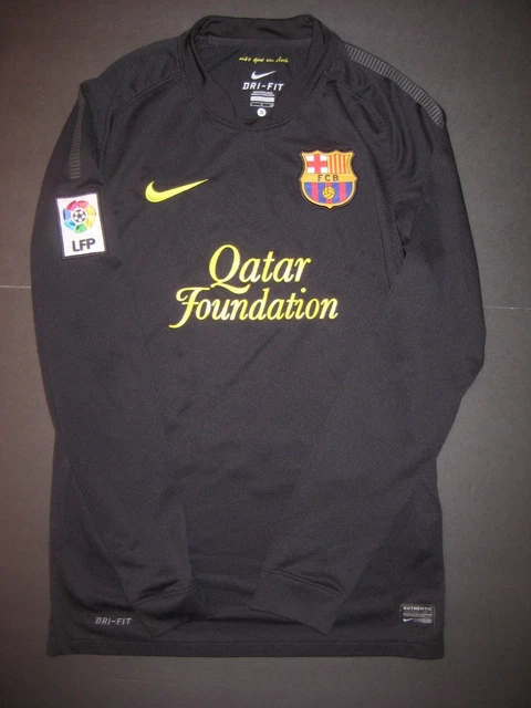 Nike FC Barcelona Soccer Jersey - PEDRO #17 - Long Sleeve - Large - Black