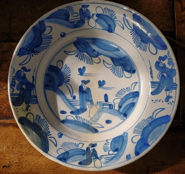 English 17th Century Delftware delft large dish, probably Brislington C. 1690