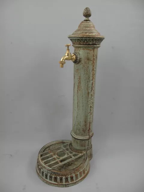 Wassersäule Wasserzapfsäule Gusseisen Gartenbrunnen rustikal Antik H. 78cm