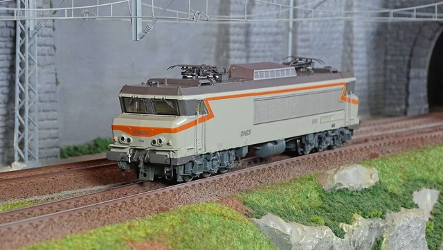 Locomotives - Jouef - Locomotive ELECTRIQUE CC 6568 6500 SNCF Béton ép. IV réf. HJ2427 Neuf HO 1/87 Locomotives - Jouef - Locomotive ELECTRIQUE CC 6568 6500 SNCF Béton ép. IV réf. HJ2427 Neuf HO 1/87
