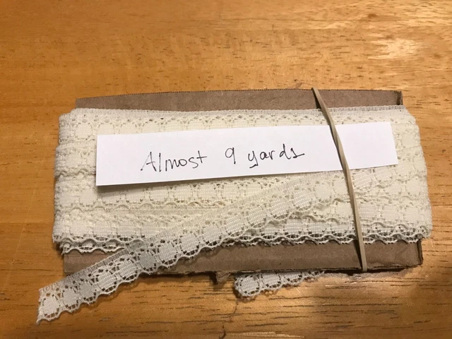 Vtg Lace Scalloped Trim Edging 7/16" Off-White ~9 Yards Crafting Sewing