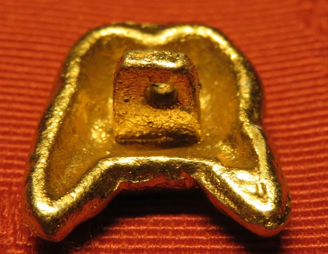 BOUTON ancien TÊTE de BOULEDOGUE métal doré COLLECTION 2