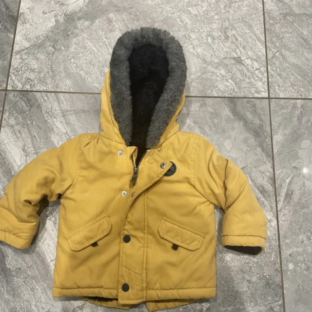 giacca/cappotto caldo giallo noce moscata taglia 12-18 mt foderato in pelliccia sintetica