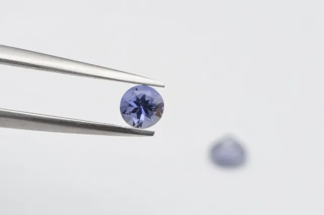 Iolite naturale 4 mm pietra preziosa sciolta blu a taglio rotondo 2 pezzi