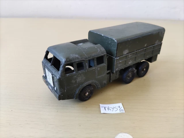 Dinky Toys Berliet Tous Terrains Militaire 1959 - Vert Armée - Roue Concave - Quasi Neuf