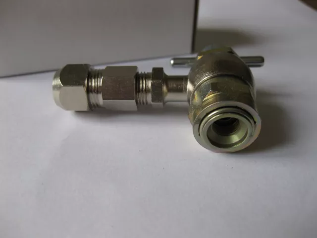 Schrader 556 No Loss Connector C/W Fitting To 8Mm Od Tube Fits Churchill Pump