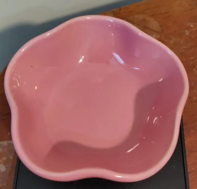 The Workshops of Gerald E Henn Roseville Pottery Pink Spongeware 5.5" Bowl