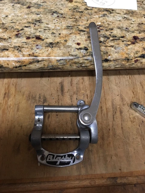 orig '63 Bigsby & Gibson SG ABR-1 Bridge w/Nylon Saddles & retaining wire, orig '63 Bigsby & Gibson SG ABR-1 Bridge w/Nylon Saddles & retaining wire,