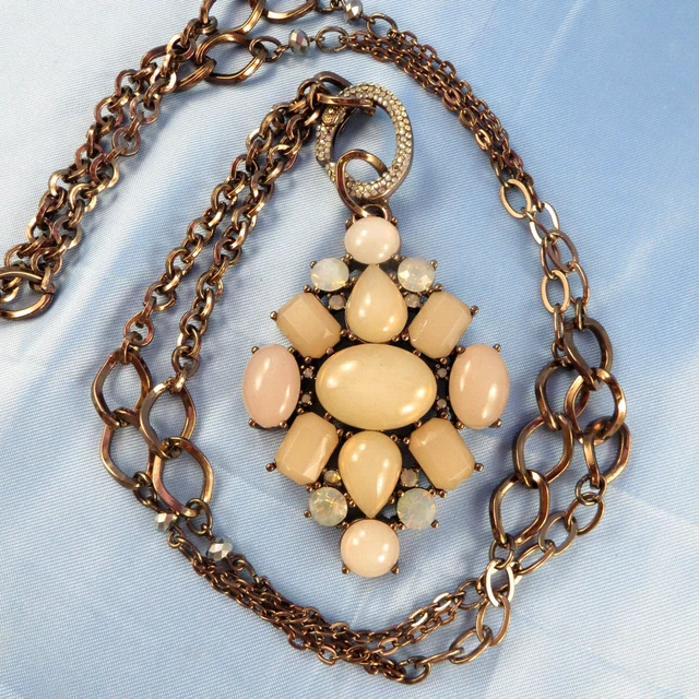 CHICO'S Beautiful Opalescent Cabocon Pendant Bronze Tone Chain FAB Statement