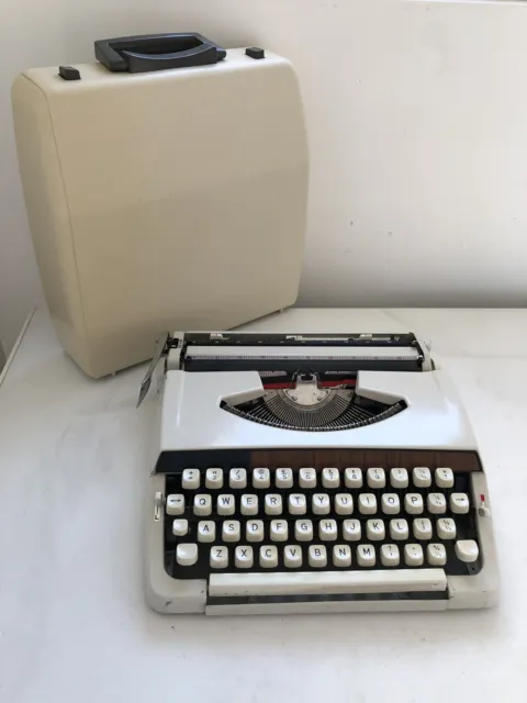 Máquina de escribir Brother Deluxe 900 vintage en estuche original completamente funcional