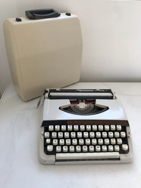 Máquina de escribir Brother Deluxe 900 vintage en estuche original completamente funcional