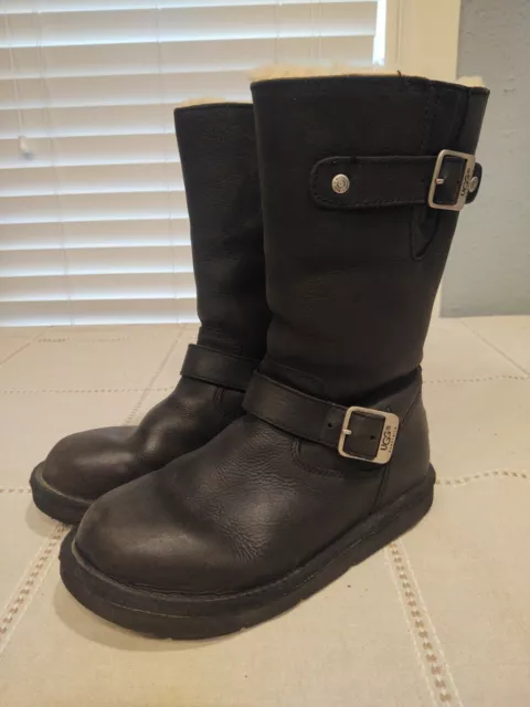 UGG Kensington Classic Leather Boots F3010G Black Size 6 Pre-owned double buckle