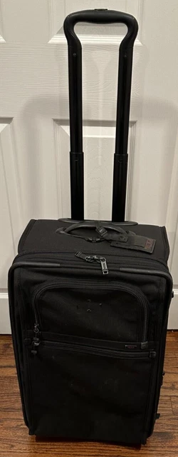 TUMI ALPHA Black Nylon Wheeled Carry-on Suitcase Business 22922DH Expandable