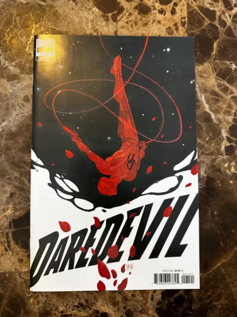 Daredevil #1 (Marvel, September 2022) Peach Momoko variant cover