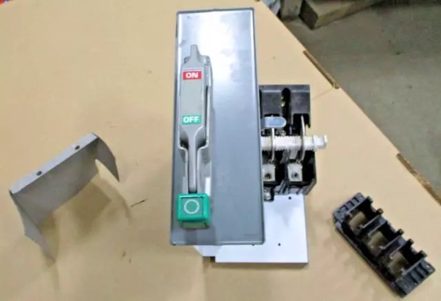 Square D Motor Control Center HU200-4MC6B Series 1 80438-607-04 A8050SO