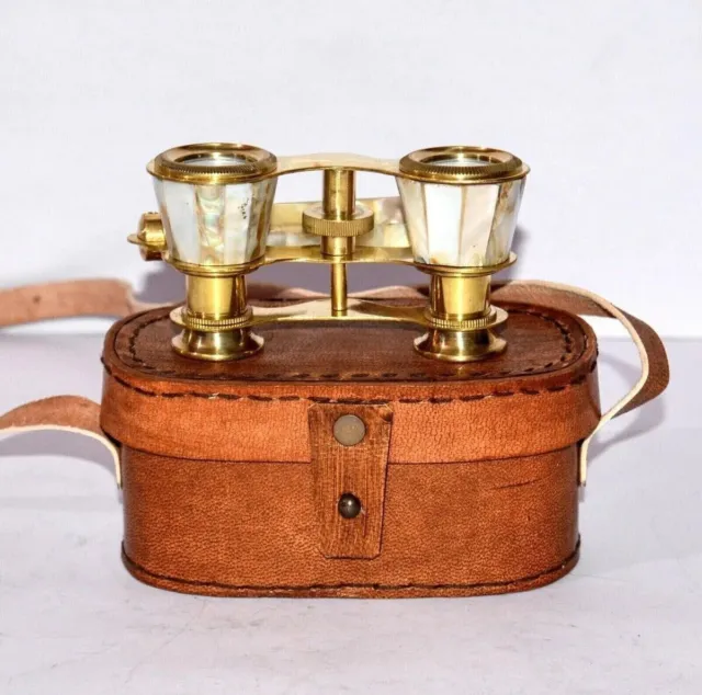 Antikes Vintage-Fernglas aus Opernglas, Perlmutt und Messing, mit Lederetui...