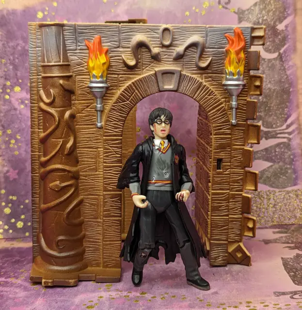 Harry Potter Basilisk Attack Playset REPLACEMENT Piece 2002 & Harry Figure