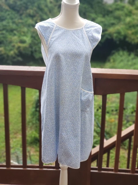 Vintage 1950s Ditsy Blue tulip Floral Smock Apron Top tie Back Sz S/M