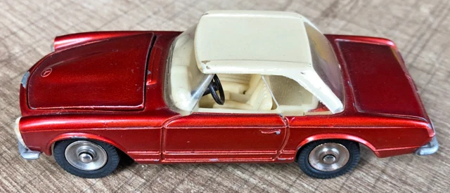 Dinky Toys 1/43 - Mercedes 230 SL Rouge 516 - France - Sans Boîte