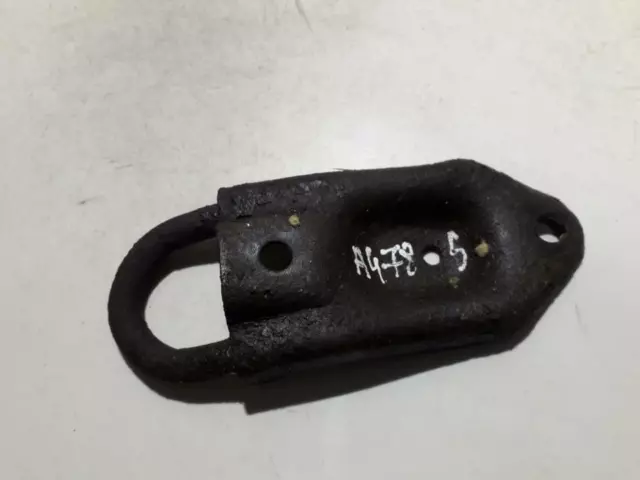 Tow hook towing eye ring Toyota Corolla Verso 2006 FR693092-09