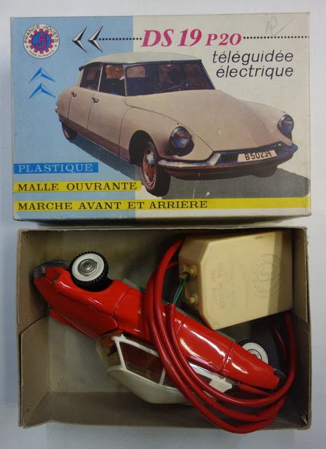 Ancien jouet voiture tôle Q186 RICHARD CITROEN DS 19 TELEGUIDE 30 CM TOLE - Collection