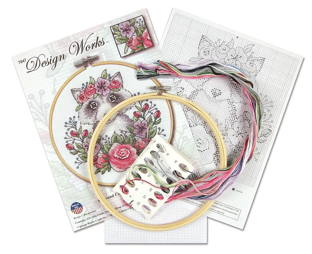 Kit de punto de cruz contado Design Works 8" mapache redondo (11 unidades) -DW7047