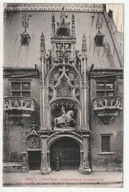 NANCY - Meurthe & Moselle - CPA 54 - Palais Ducal - petite et grande porterie