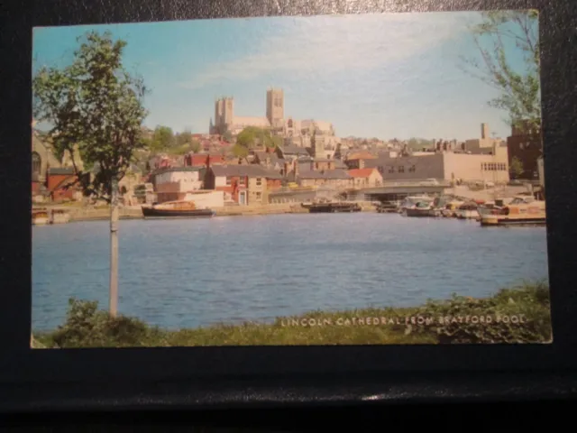 Postcard - Lincoln Cathedral from Brayford Pool (1983 posted Salmon Cameracolour