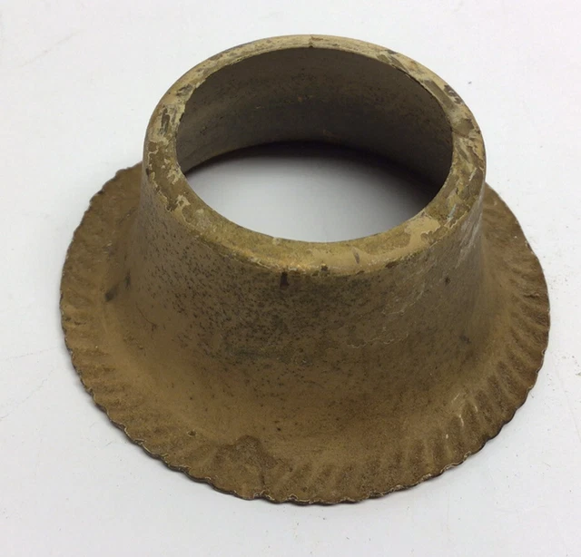 VINTAGE METAL CEILING Mount Light Fixture Cover Cap Good Salvaged £15.