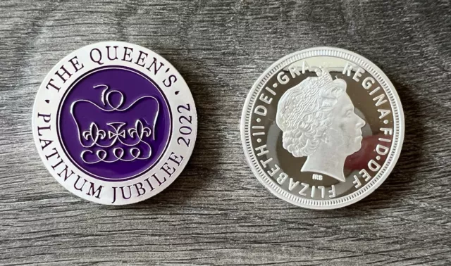 Commemorative Coin HM Queen Elizabeth II Platinum Jubilee (Purple/Silver) 2