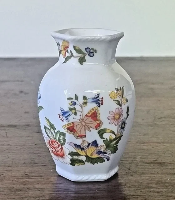 Aynsley Fine Bone China England Bud Vase Ornament Cottage Garden