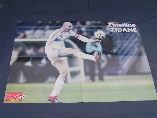 23 Zinédine Zidane KABOOM! | 24/25 Donruss FIFA | Mint 9