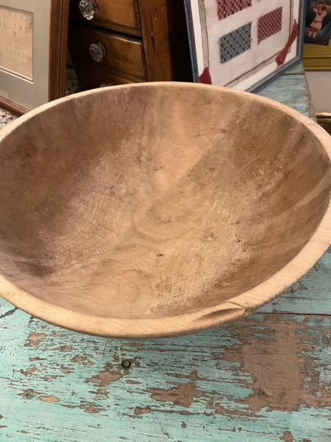 Antique/VTG Wooden Dough Bowl - Out of Round - Farmhouse Primitive 14.5" x 15"