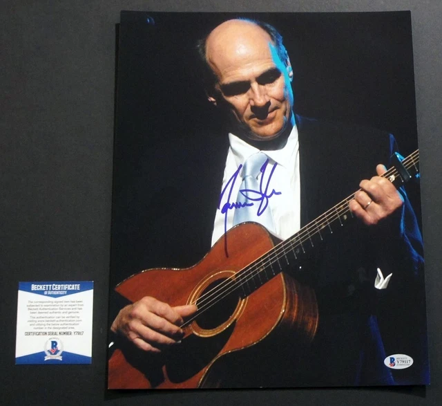 Huge 11x14 JAMES TAYLOR Signed Photo w/ Beckett COA, Carly Simon, "Fire & Rain"