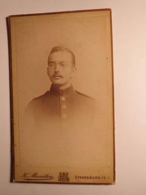 Strassburg i. E. - Soldat in Uniform mit Zwicker - Regiment IR 132 ? 138 ? / CDV