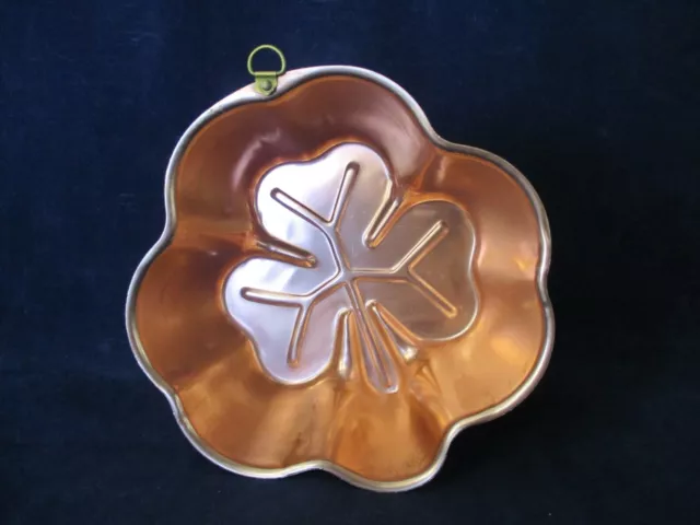 Three Leaf Clover Shamrock Vintage Coppertone Pink RoseGold Aluminium Jello Mold 2