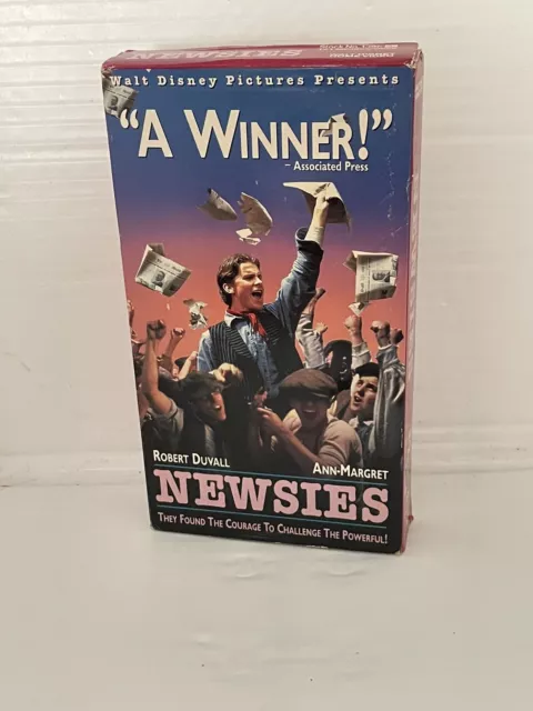 Disney's Newsies VHS 1992 Christian Bale