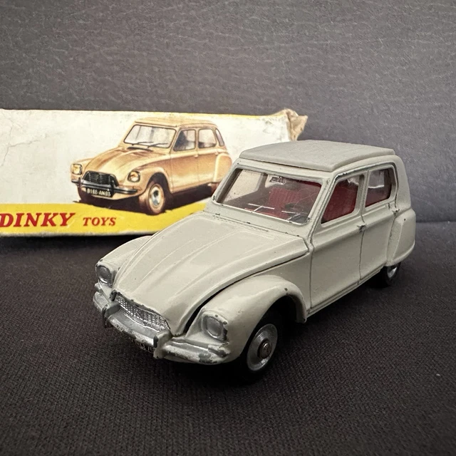 Dinky Toys 24N Citroën 11BL, Voiture Ancienne Originale, échelle 1/43