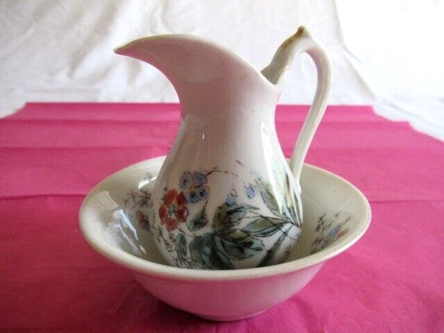 Ancienne Dinette En Porcelaine - Broc Et Cuvette - Jouet Enfant Pour Poupée Jumeau
