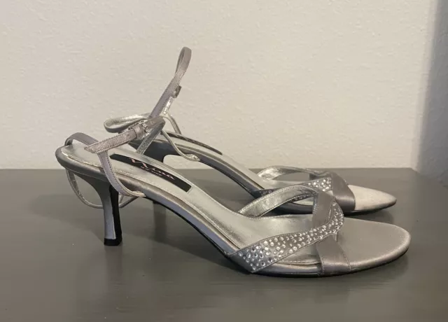 NINA New York Silver Dressy Heels Sandals Rhinestone Sparkle Size 9.5 Strappy