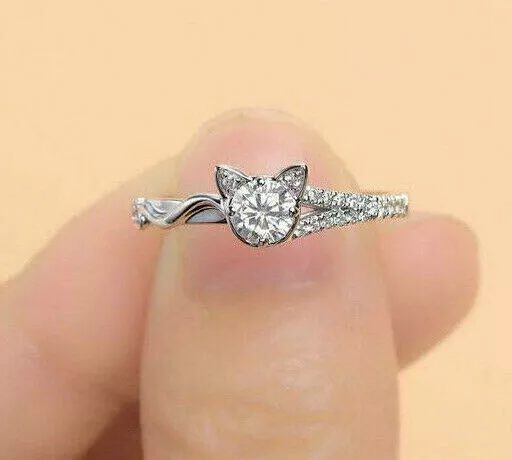 Cat Design Engagement Ring 1.45Ct Simulated Diamond 14k White Gold in Size 5.5