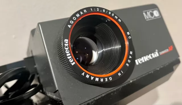 REFELCTA Autofokus Diaprojektor 2,8/90mm - Guter Zustand ! - Funktioniert !