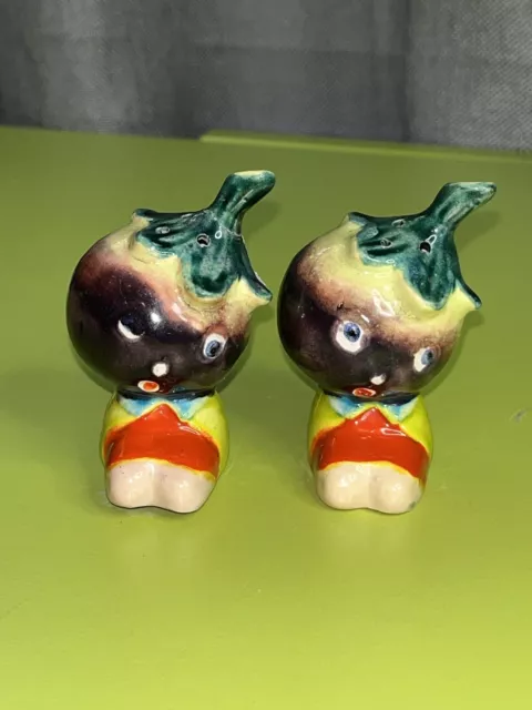 Vintage 1950’s Anthropomorphic Fig Grape Salt & Pepper Shakers Japan Kitschy EUC