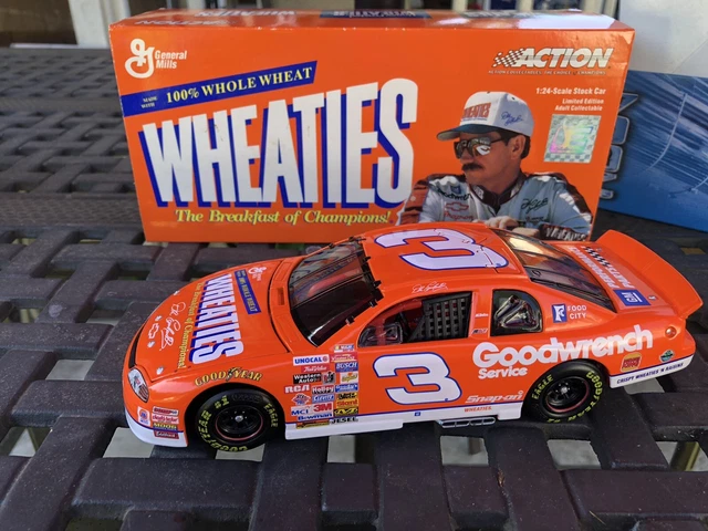2004 Action Dale Earnhardt 1997 Wheaties Club Car 1/24