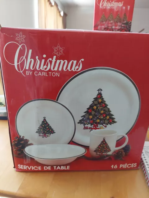 1985 Vintage Carlton Chistmas Ironstone Dinnerware Set Used